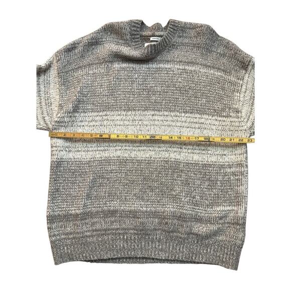 Abercrombie & Fitch Men's Oatmeal & Gray Oversized Fuzzy Soft Sweater Size Large - Picture 6 of 8